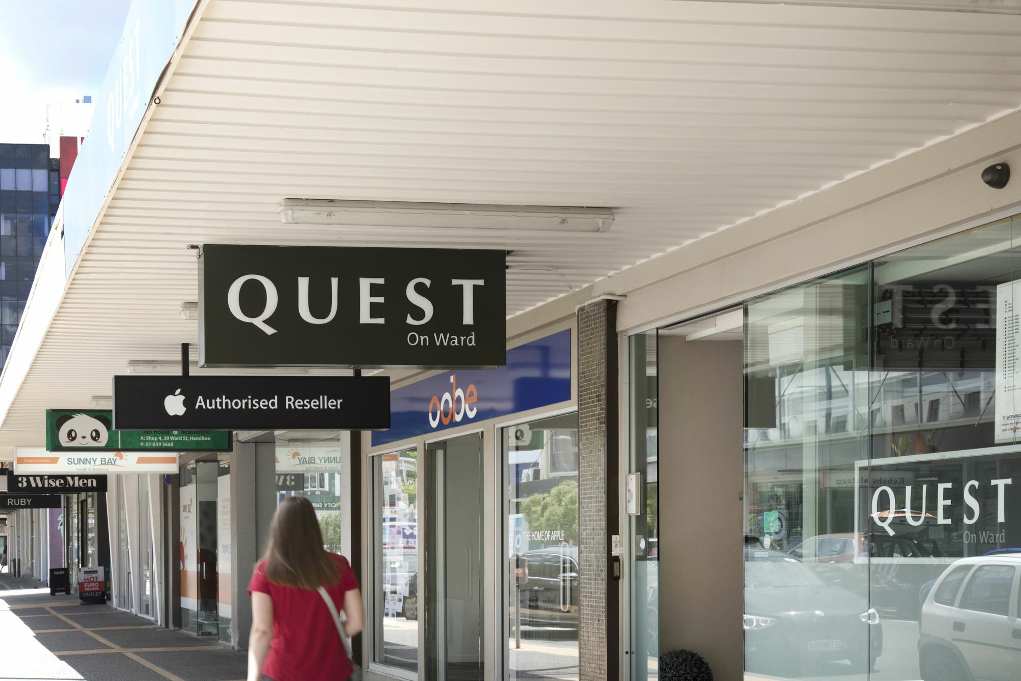 Quest On Ward Serviced Apartments Гамильтон Экстерьер фото